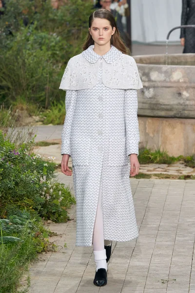 Look 20